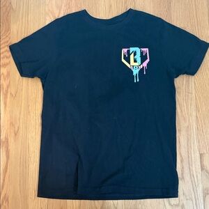 Vibrant Black Kids Tee with Dripping Graphic